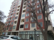 Satılır 3 otaqlı 100 m2 yeni tikili 3 mkr