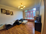 İcarəyə verilir 3 otaqlı 85 m2 köhnə tikili 28 May m.