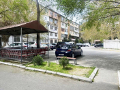 Satılır 3 otaqlı 80 m2 köhnə tikili 8 km