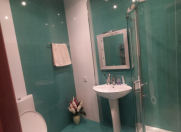 Satılır 4 otaqlı 240 m2 yeni tikili 28 May m.