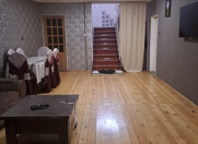 Satılır 8 otaqlı 200 m2 həyət evi Alatava 2