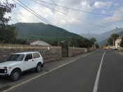 Satılır 5 otaqlı 1000 m2 həyət evi Oğuz