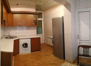 İcarəyə verilir 2 otaqlı 60 m2 köhnə tikili Xalqlar Dostluğu m.