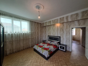 İcarəyə verilir 4 otaqlı 125 m2 yeni tikili Naxçıvan