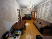 Satılır 2 otaqlı 45 m2 köhnə tikili 6 mkr