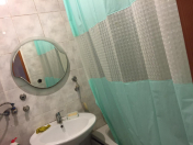 Satılır 3 otaqlı 70 m2 köhnə tikili 8 mkr