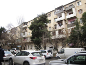 Satılır 4 otaqlı 90 m2 köhnə tikili 8 km