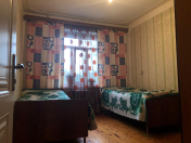 Satılır 5 otaqlı 110 m2 köhnə tikili Qaraçuxur
