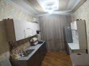 Satılır 2 otaqlı 72 m2 yeni tikili Həzi Aslanov