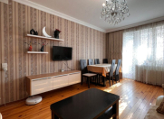 Satılır 2 otaqlı 60 m2 köhnə tikili Əhmədli