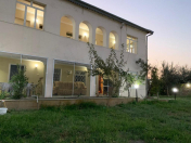 Satılır 4 otaqlı 240 m2 bağ evi Novxanı