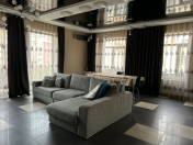 Satılır 5 otaqlı 259 m2 yeni tikili Yasamal r.