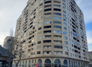 Satılır 3 otaqlı 155 m2 yeni tikili Gənclik m.