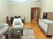 İcarəyə verilir 2 otaqlı 95 m2 yeni tikili 28 May m.