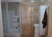 İcarəyə verilir 2 otaqlı 100 m2 yeni tikili Gənclik m.