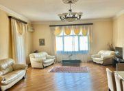 Satılır 4 otaqlı 220 m2 yeni tikili Elmlər Akademiyası m.