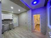 Satılır 2 otaqlı 75 m2 köhnə tikili Neftçilər m.