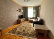 Satılır 5 otaqlı 125 m2 köhnə tikili Əhmədli m.