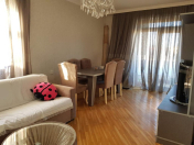 İcarəyə verilir 2 otaqlı 60 m2 köhnə tikili Xalqlar Dostluğu m.