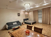 Satılır 2 otaqlı 102 m2 yeni tikili 28 May m.