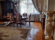 Satılır 5 otaqlı 125 m2 köhnə tikili 8 mkr