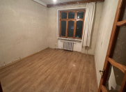 Satılır 3 otaqlı 65 m2 köhnə tikili Y.Günəşli