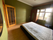 Satılır 2 otaqlı 63 m2 köhnə tikili Bakıxanov