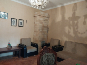 Satılır 3 otaqlı 75 m2 köhnə tikili Bayıl