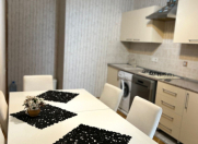 İcarəyə verilir 2 otaqlı 90 m2 yeni tikili 6-cı parallel