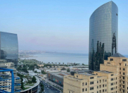 İcarəyə verilir 4 otaqlı 300 m2 yeni tikili 28 May m.
