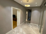 İcarəyə verilir 3 otaqlı 135 m2 yeni tikili Hərbi Hospital