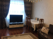 Satılır 4 otaqlı 75.5 m2 köhnə tikili Əhmədli m.