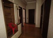 İcarəyə verilir 3 otaqlı 85 m2 yeni tikili Xırdalan