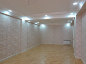 Satılır 4 otaqlı 210 m2 yeni tikili 28 May m.