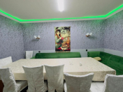 İcarəyə verilir 6 otaqlı 310 m2 obyekt Xalqlar Dostluğu m.