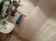 Satılır 4 otaqlı 100 m2 köhnə tikili Həzi Aslanov m.