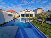 Satılır 5 otaqlı 270 m2 həyət evi Mərdəkan