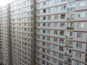 Satılır 1 otaqlı 60 m2 yeni tikili 20 yanvar m.