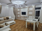 İcarəyə verilir 2 otaqlı 80 m2 yeni tikili 28 May m.