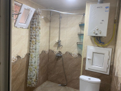 Satılır 2 otaqlı 40 m2 köhnə tikili Xalqlar Dostluğu m.