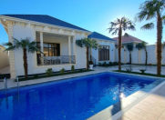 Satılır 4 otaqlı 250 m2 bağ evi Mərdəkan