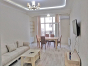 İcarəyə verilir 2 otaqlı 90 m2 yeni tikili Gənclik m.