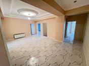 Satılır 4 otaqlı 204 m2 yeni tikili Gənclik m.