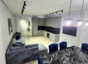 İcarəyə verilir 2 otaqlı 85 m2 yeni tikili İnşaatçılar m.