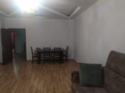 İcarəyə verilir 2 otaqlı 100 m2 yeni tikili Nizami m.