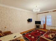 İcarəyə verilir 2 otaqlı 70 m2 köhnə tikili 7 mkr