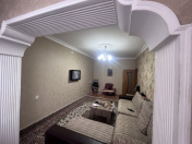 Satılır 3 otaqlı 70 m2 köhnə tikili Həzi Aslanov