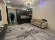 Satılır 2 otaqlı 80 m2 yeni tikili Gənclik m.