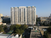 Satılır 4 otaqlı 100 m2 köhnə tikili Azadlıq prospekti m.