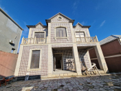 Satılır 7 otaqlı 240 m2 villa Masazır
